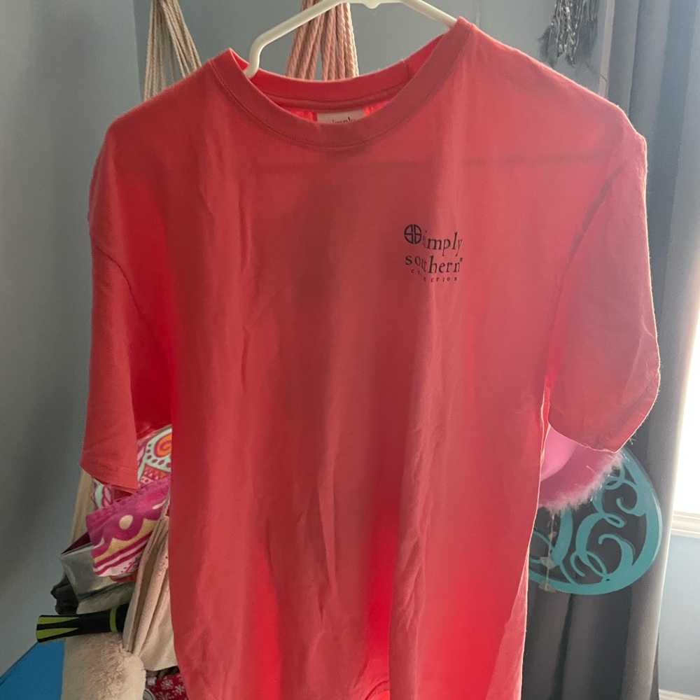 Never worn before simply southern mama T-shirt